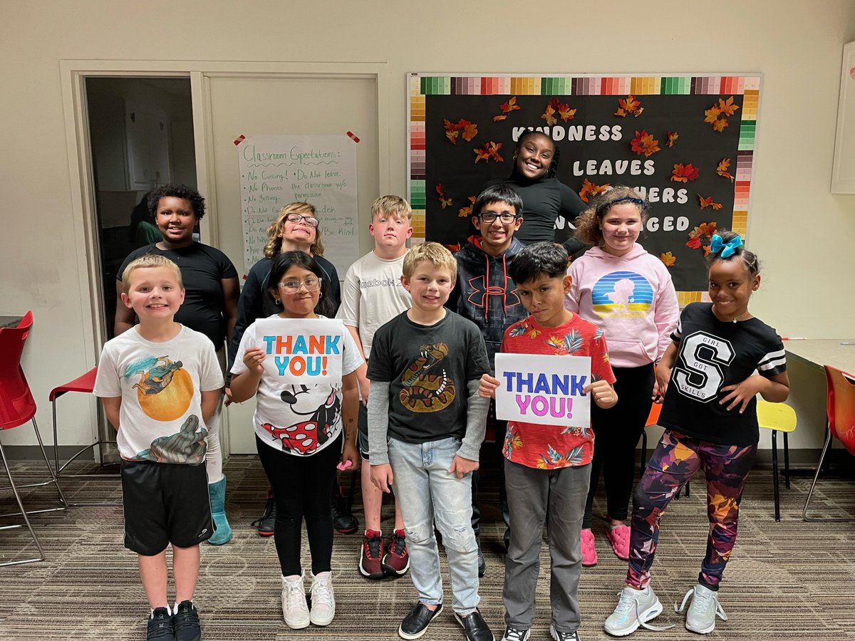 HelpKCKids's tweet photo. HUGE thanks to all our incredible donors! 🙌🎉 Your support is the heartbeat of our mission, and thanks to you, we can serve more than 5k kids across our 11 locations. Will you become a #ClubHero &amp; join our amazing supporters❓ https://t.co/5uZf1jsRBI
 #HelpKCKids #GreatFutures https://t.co/zAalL5raDt