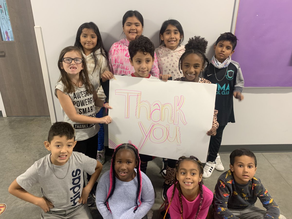 HelpKCKids's tweet photo. HUGE thanks to all our incredible donors! 🙌🎉 Your support is the heartbeat of our mission, and thanks to you, we can serve more than 5k kids across our 11 locations. Will you become a #ClubHero &amp; join our amazing supporters❓ https://t.co/5uZf1jsRBI
 #HelpKCKids #GreatFutures https://t.co/zAalL5raDt