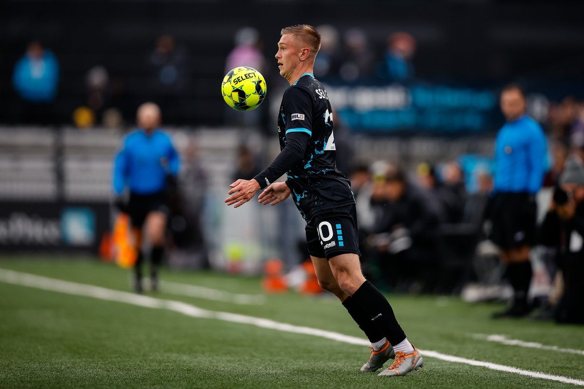 Select Sport America tweet media