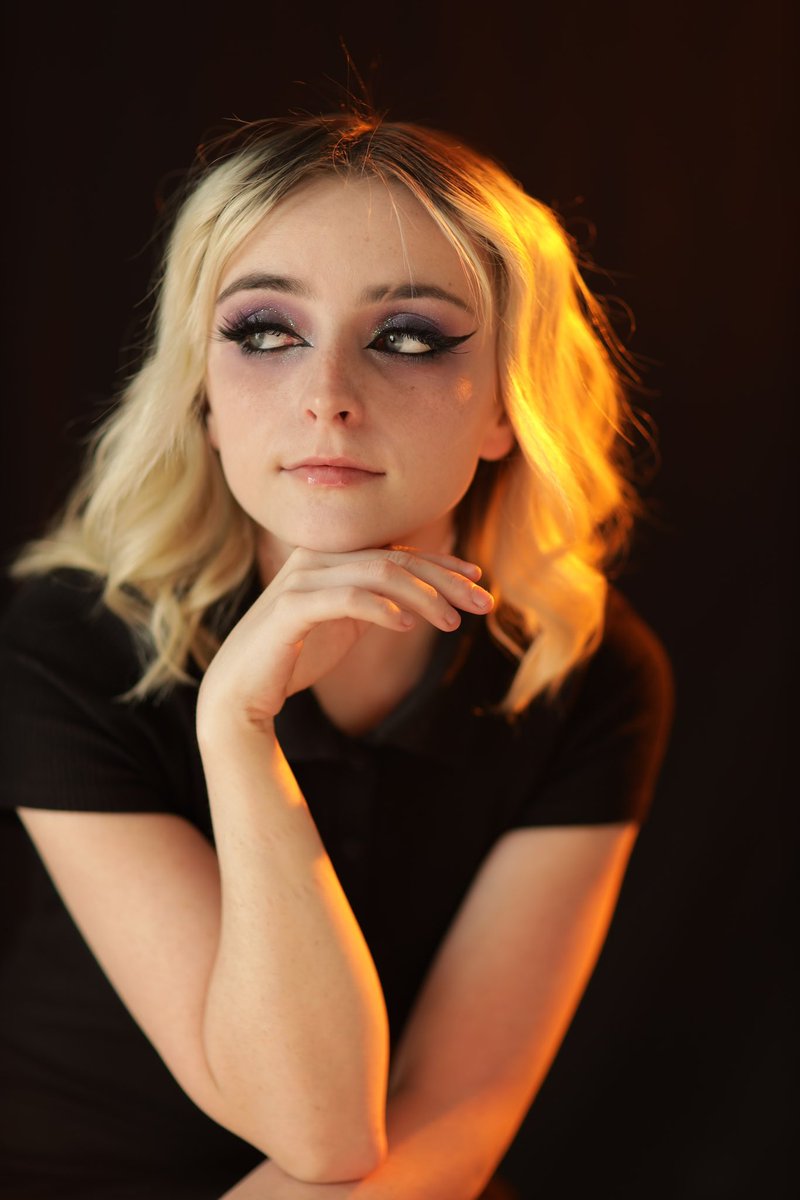 minorstrut's tweet photo. EVERYONE WISH THIS BADASS A HAPPY 21ST BIRTHDAY! You’re amazing @coryn_cahill 🌟💪💃CHEERS to an awesome day and weekend!

pc: @kunhardtphotography https://t.co/7Kjtg70fRm