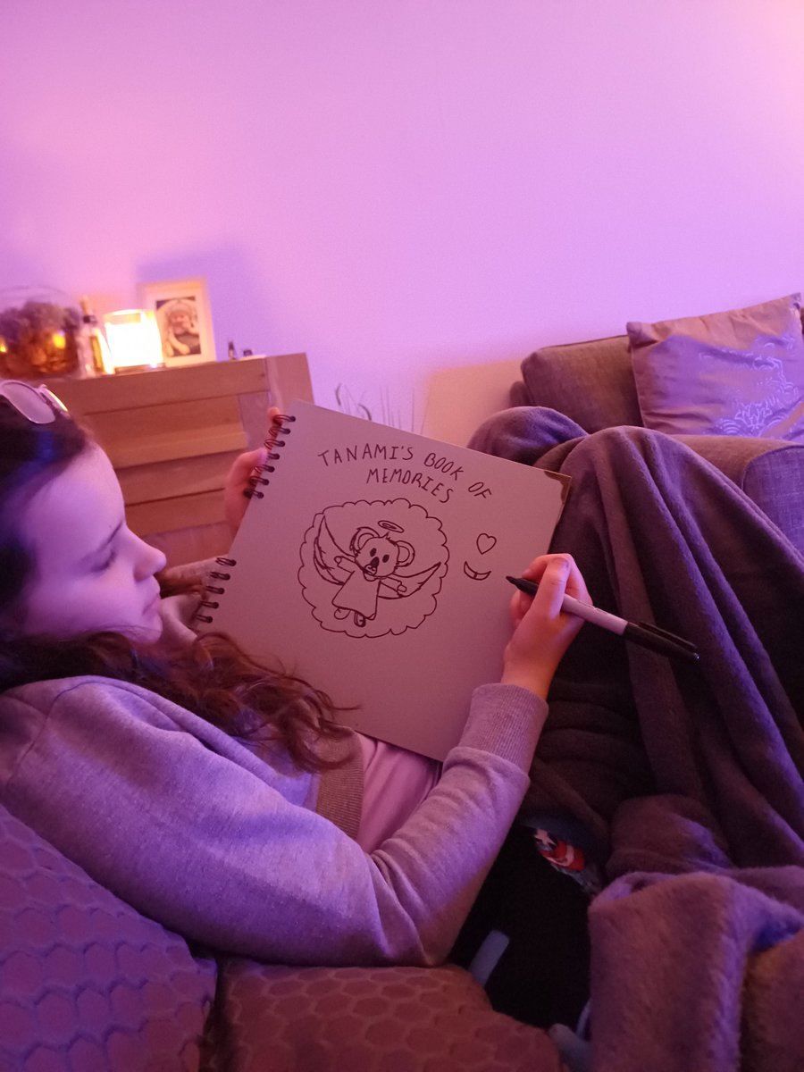 EmmaLWhite82's tweet photo. @EdinburghZoo very sad to just find out that Olivias favourite animal she sponsor's died. So my Koala obsessed girl is making a book of Tanami to fill with all the pics she's taken over the years https://t.co/mzeEftGXHL