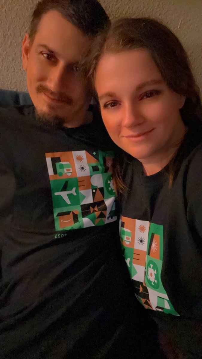 710babewife's tweet photo. 😈hey y’all 😇
🫠apologies for the 🤫 💀
❤️been living our little sexy life over the holidays! 
🔥we’re hot asf &amp; 29&amp;35 &amp; DTF &amp; have a blast with another 🦄 friend 😉 it’s also my bday month if you wanna grant this fantasy wish 😇😈
❤️❤️p.s men not welcome to initiate! #couple https://t.co/wOFmqAD2p3