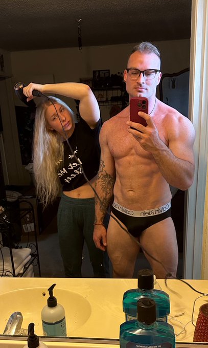 Mornings. https://t.co/kwvOVOUfrN