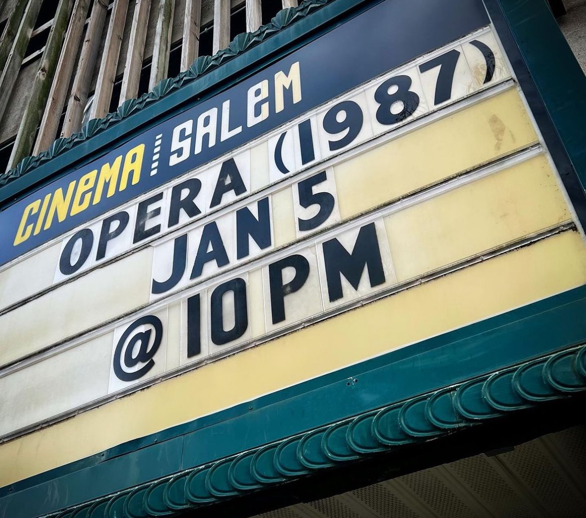 Tonight at @cinemasalem in witchy Salem, MA. Get ready as Dario Argento’s OPERA is unleashed on the big screen for January Giallo. CV’s Jim Branscome in person to introduce. Presented by @salemhorrorfest