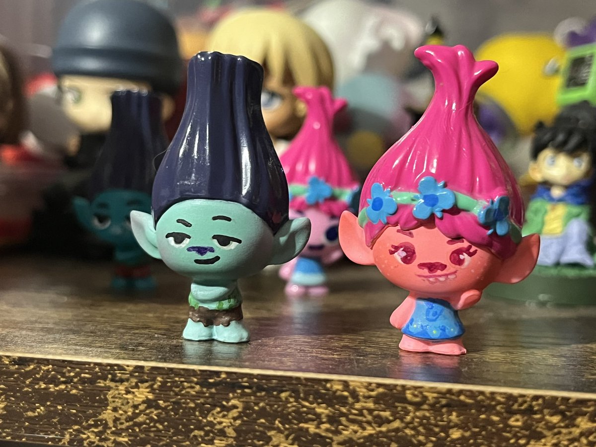 corpseil's tweet photo. Repainted some duplicate mineez https://t.co/uBWt3Fnzc0