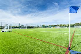savegrassroots's tweet photo. This weekend we'll have some kids playing games or going to a training sessions, but there will be a lot more kids missing out once again 
Sadly grassroots football is slowly getting divided just like society today #GamesOffAgain https://t.co/iL5LjYF9tV