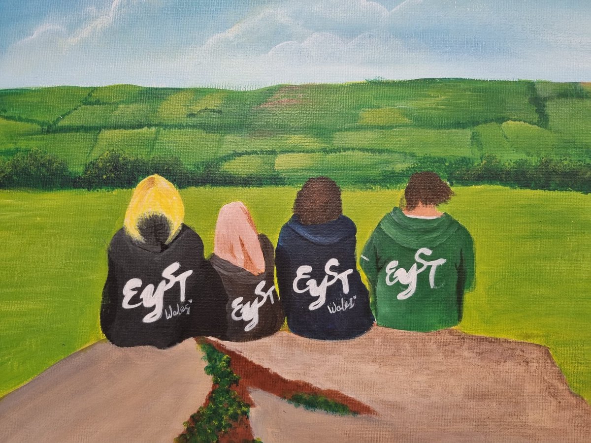 eystwales's tweet photo. What a lovely thoughtful gift to start the new year ! Our talented client Ana, kindly made this for #EYST. We are truly grateful for this beautiful gift & for the opportunity to support & empower our clients. #togetherwearestronger Thank you 🙏 https://t.co/2YJT9ww7L3