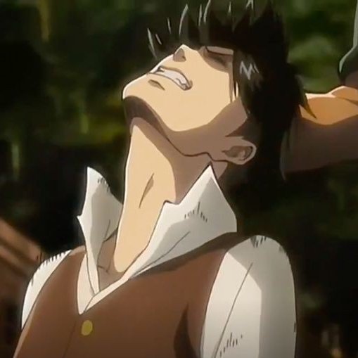 leviscleanfairy's tweet photo. Levi Ackerman being perfect from every angle in every situation https://t.co/UZbPSs2HbN