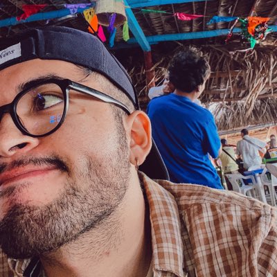 Isamirt2's tweet photo. #NuevaFotoDePerfil https://t.co/qFtyJTM9FU
