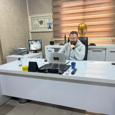BurhanBayrakc's tweet photo. #YeniProfilResmi https://t.co/7srgKrH3uE
