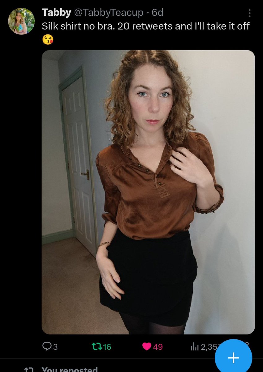 TabbyTeacup's tweet photo. Remember when I posted this and only got 16 retweets? Common folks I'm just trying to be a ho, give me a hand here 😋 https://t.co/eko6rao8AQ