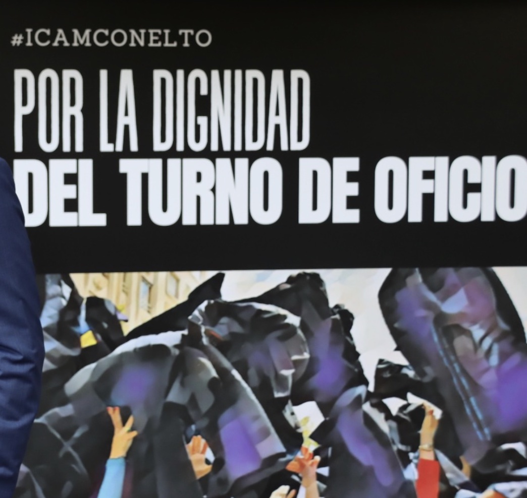 EugenioRibon's tweet photo. Feliz Noche de Reyes a todos los compañeros de oficio, que esta noche también velarán por la asistencia letrada. Este año el @icam_es reivindicará que las guardias de 25 de diciembre, 1 y 6 de enero (festivos declarados) tengan un incremento del 50%. Es de justicia #ICAMconelTO https://t.co/PSdGQ8nPqR
