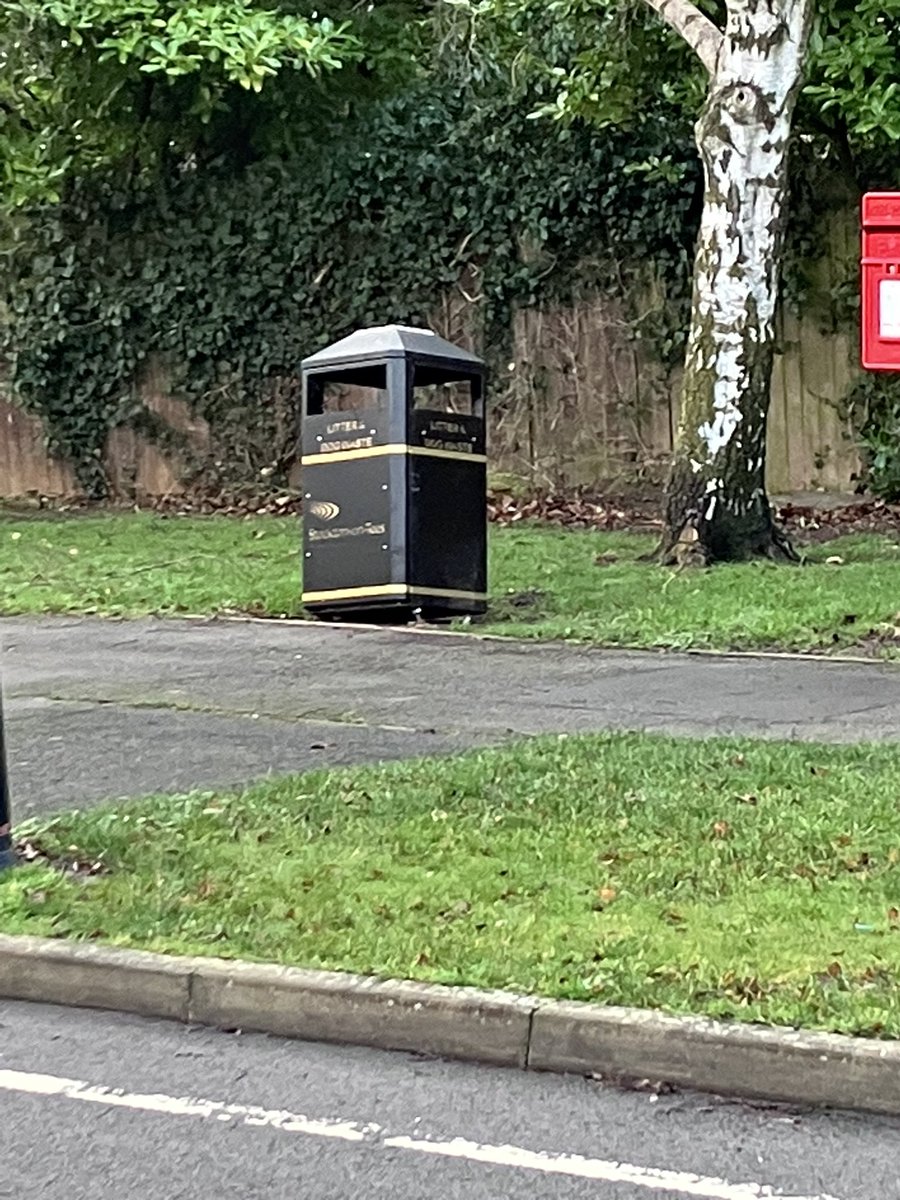 alexiahardy23's tweet photo. @stocktoncouncil you have replaced a waste bin on Yarm Spitalfields estate, however this bin is not secured to its foundation the nuts and bolts are visible the bin is not level and waiting to be knocked over. Woefully inadequate council tax D and you can’t maintain a waste bin https://t.co/3AzhTc3Sc0