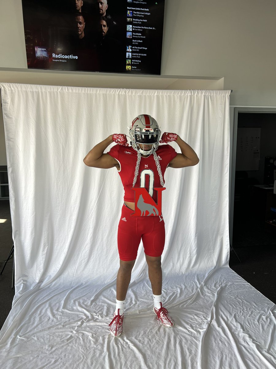 marcelwood8's tweet photo. Had a great visit today @Newberry_FB , I appreciate @CoachKnightNC and the rest of the coaching staff for having me 🙏🏾 https://t.co/Yh2eqRiWrQ