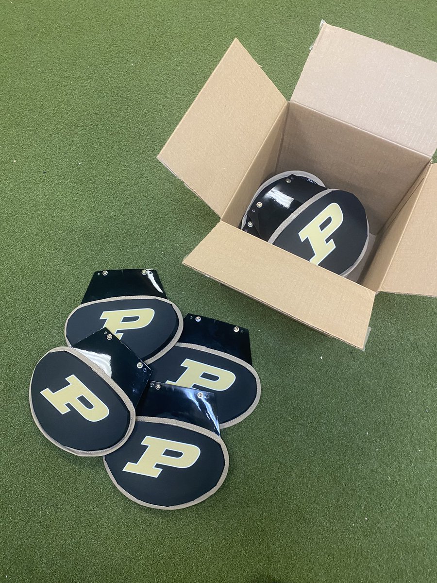 Coachward1's tweet photo. @Pro_GearSports appreciate the swagg! https://t.co/ZSYFcNElFk