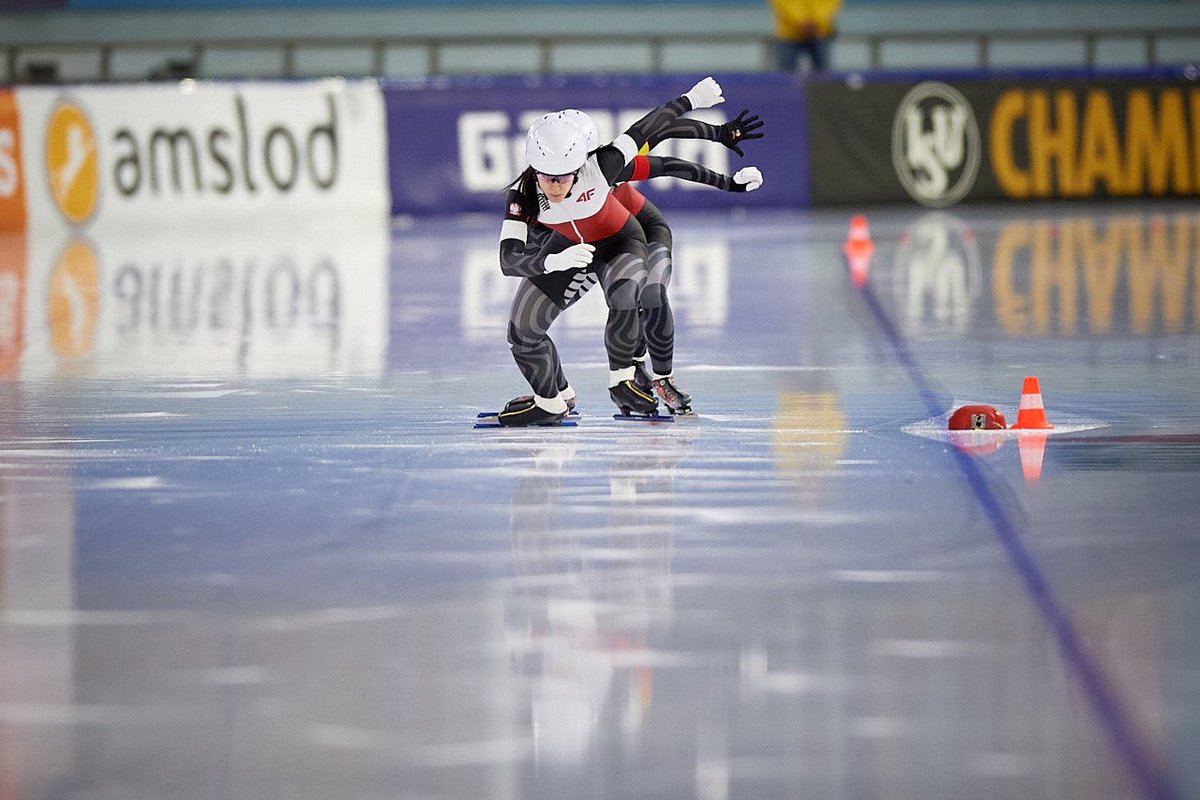 Konrad Niedzwiedzki tweet media