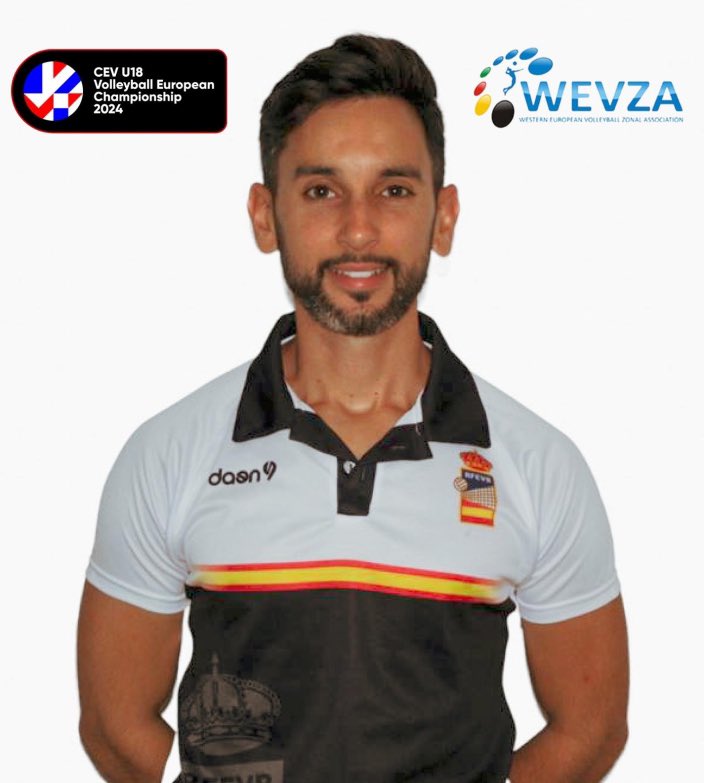 FAVB_'s tweet photo. El colectivo arbitral andaluz representado en el CEV Wevza U18 women de Bélgica por nuestro árbitro Sevillano David de Anca

@DeporteAND
@SuperVoleySpain
@TodovoleySpain https://t.co/fqupPvaC4E