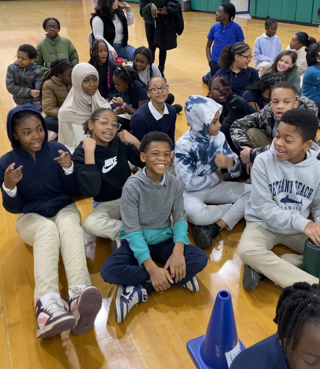 SevenOaksES's tweet photo. FRIYAY vibes are off the charts as students and teachers unleash their PRIDE at today's pep rally! From cheers to camaraderie, our school is on fire with spirit! ๐ฆ๐ฅ๐#WeAreSevenOaks #FRIYAY #SOESPRIDE https://t.co/FJYpSEzayC