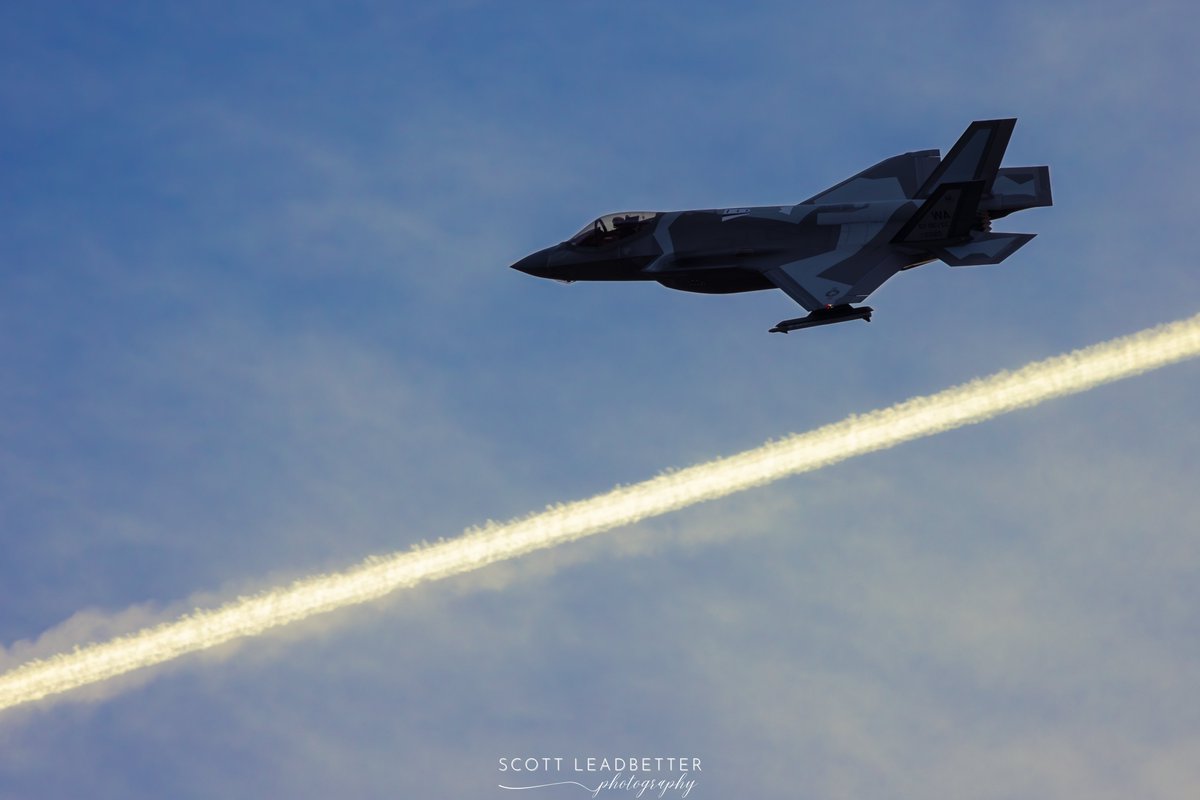 ScottLeadbette6's tweet photo. Aviation https://t.co/i30afNgKOF