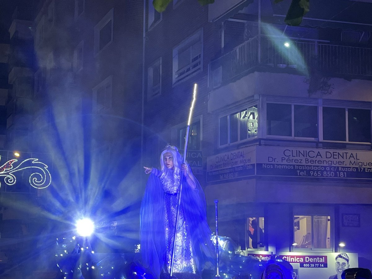 Cristina Rodriguez® OFICIAL (@cristina) on Twitter photo ¡ Qué la estrella de la Navidad de #Benidorm, os guíe hacia la felicidad, en este nuevo año 2024! Viva Benidorm !
<a href="/BenidormAyto/">Benidorm</a> <a href="/benidormlive/">Benidorm Live</a> <a href="/visitbenidorm/">Turismo de Benidorm</a> ¡ Qué la estrella de la Navidad de #Benidorm, os guíe hacia la felicidad, en este nuevo año 2024! Viva Benidorm !
<a href="/BenidormAyto/">Benidorm</a> <a href="/benidormlive/">Benidorm Live</a> <a href="/visitbenidorm/">Turismo de Benidorm</a>