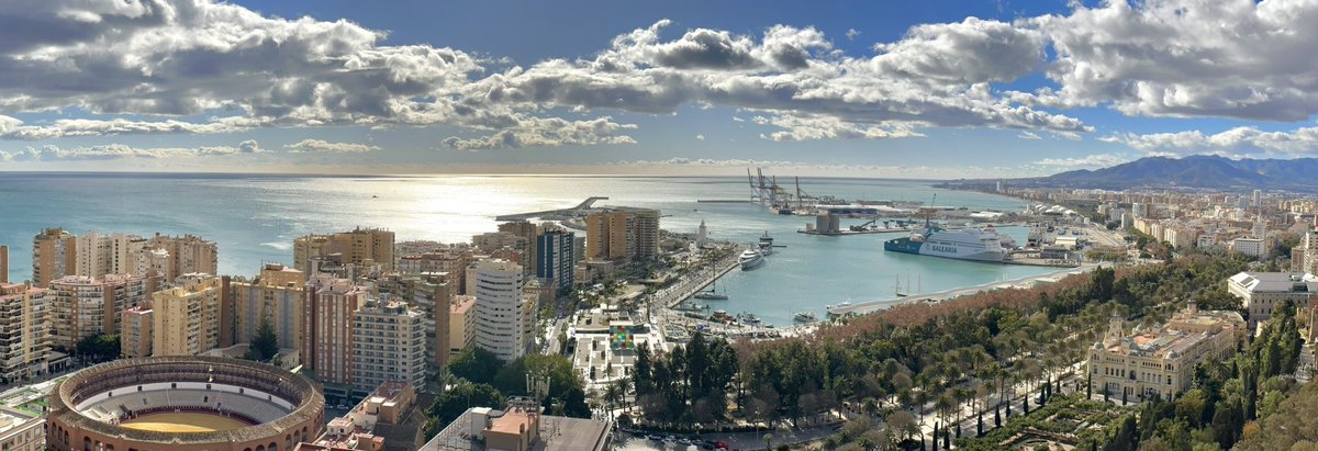 mjgardner73's tweet photo. Wee wander round #Malaga it’s a beautiful city. @ThePhotoHour https://t.co/4QmGyIs3HT