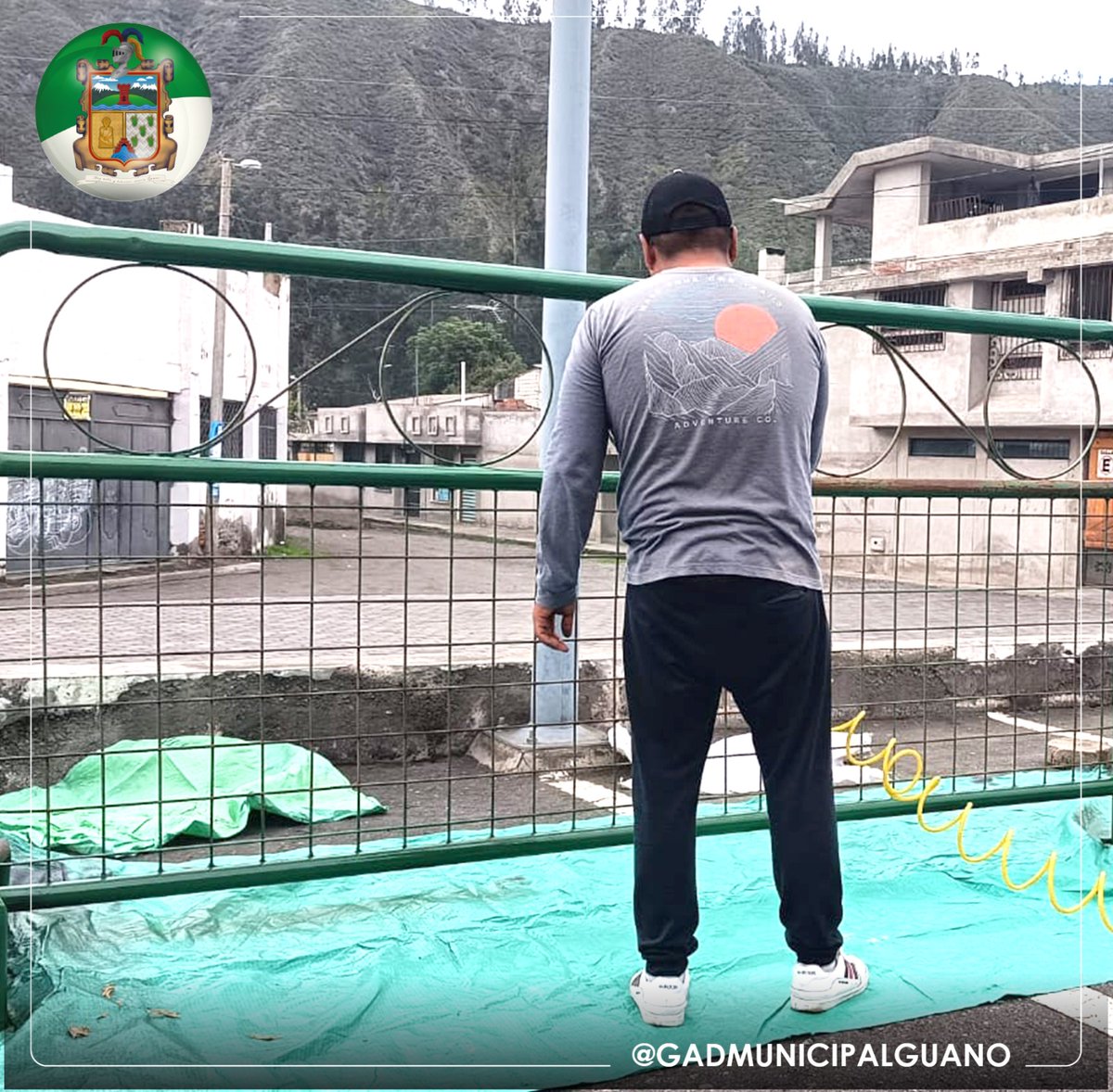 gadguano's tweet photo. #NosPreparamos
La Dirección Municipal de Tránsito de Guano trabaja en la limpieza y mantenimiento de sus instalaciones para cumplir procesos de RTV, matriculación y servicios con calidad y calidez a mediados de mes.
Trabajamos juntos por el #GuanoDelFuturo
#transitoymovilidad https://t.co/Sy9E4Bc8Nn
