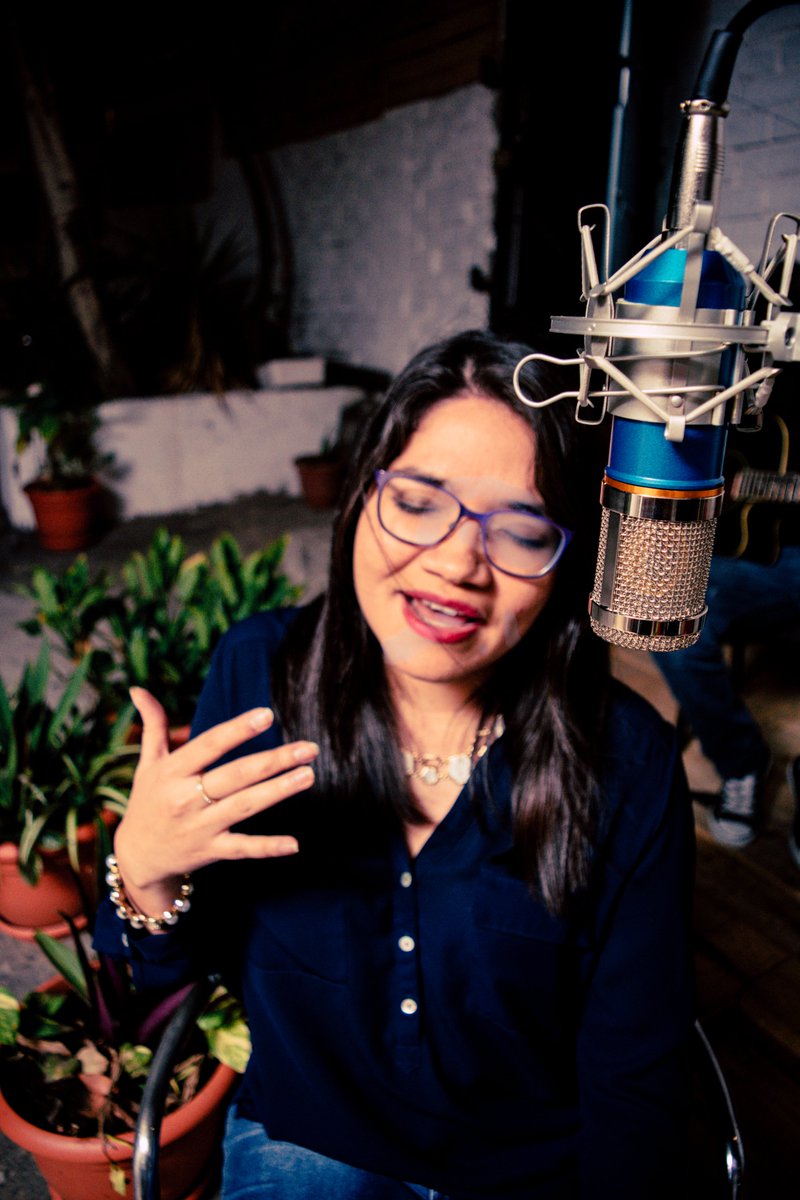 TheUSBandsv's tweet photo. En el año 2015 comenzamos un proyecto de covers llamado Versión Acústica aquí algunas estampas de aquellas primeras presentaciones. https://t.co/Fm0LgozJ9g