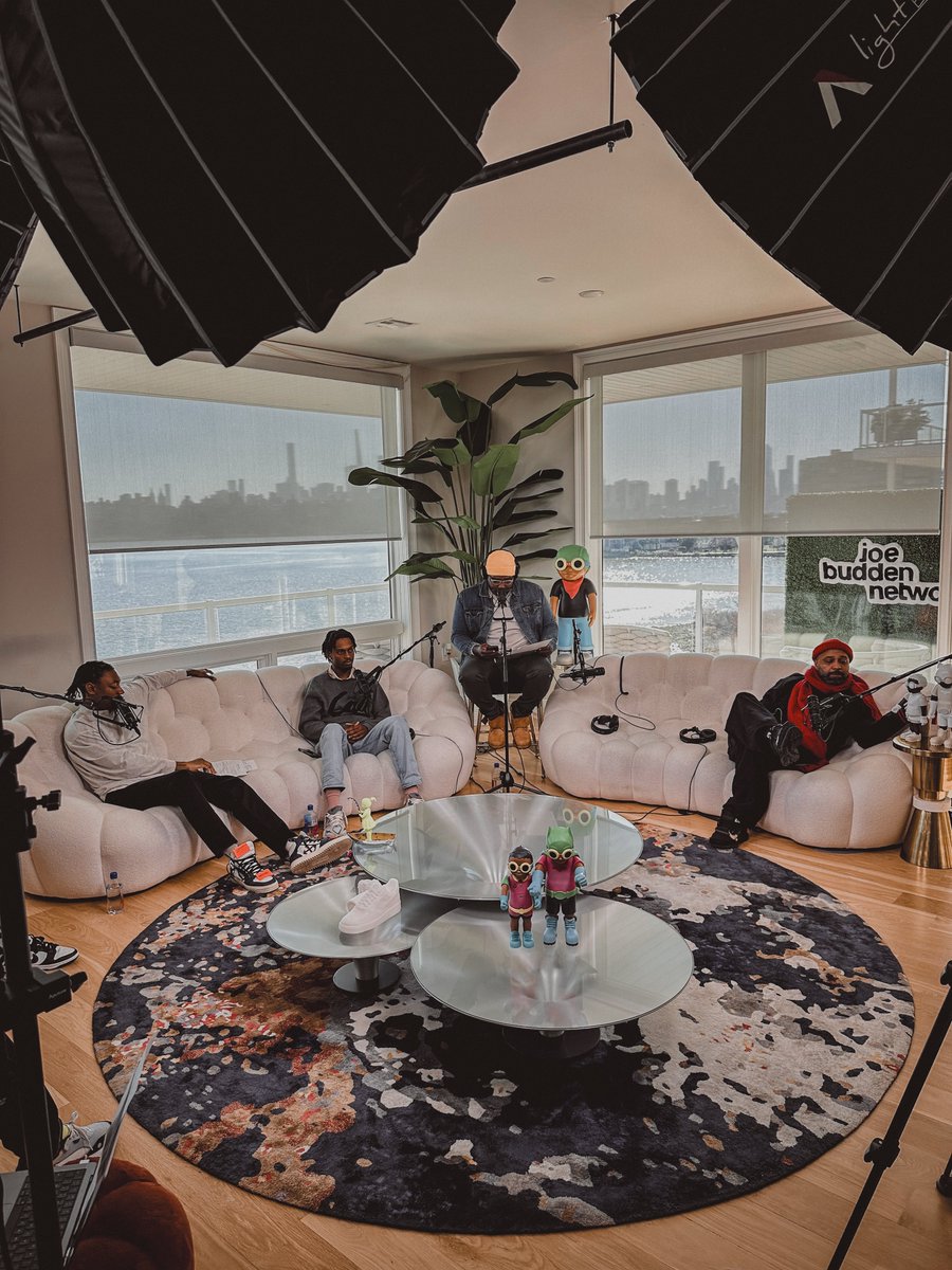 MenacexMaterial's tweet photo. We took a trip to Jersey and had the opportunity to link up and do a podcast with @JoeBuddenPod .  We’ve been working HARD for moments like this! New #HomeroomUniversity episode available over on Joe Budden’s Patreon ‼️ https://t.co/v2ZJerK3z8 https://t.co/GUMzr21oZl