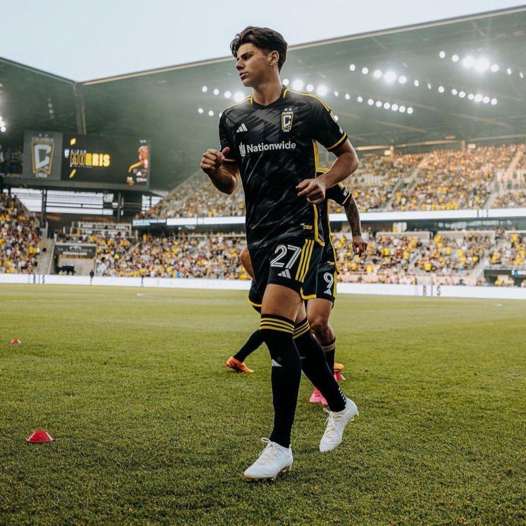 FavianRenkel's tweet photo. Laurent Courtois, who was previously the head coach of Crew2 in MLS NEXT Pro, has recently taken up the role at CF Montreal. 

He may consider bringing some of the young talents he coached at Crew/Crew2 to Montreal. 

If the finances align, it wouldn’t be surprising to see Courtois purchase a player like Sean Zawadzki, Isaiah Parente, Jacen Russel-Rowe, or Max Arfsten.

All good young MLS players with potential.

#Crew96 #CFMTL #MLSNEXTPRO #MLS #Crew2