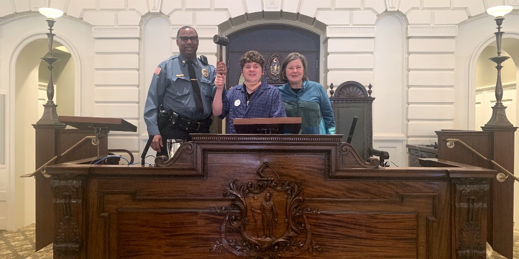 Proud of UMPD Chief Parham & Disability Services' AnnMarie Thorpe, Mark Sena & Max Callahan for championing Blue Envelope bill passed by MA Senate. Filed by Sen. @Jo_Comerford, it seeks to facilitate better interactions between police & individuals w/ASD. bit.ly/3NTyAL7