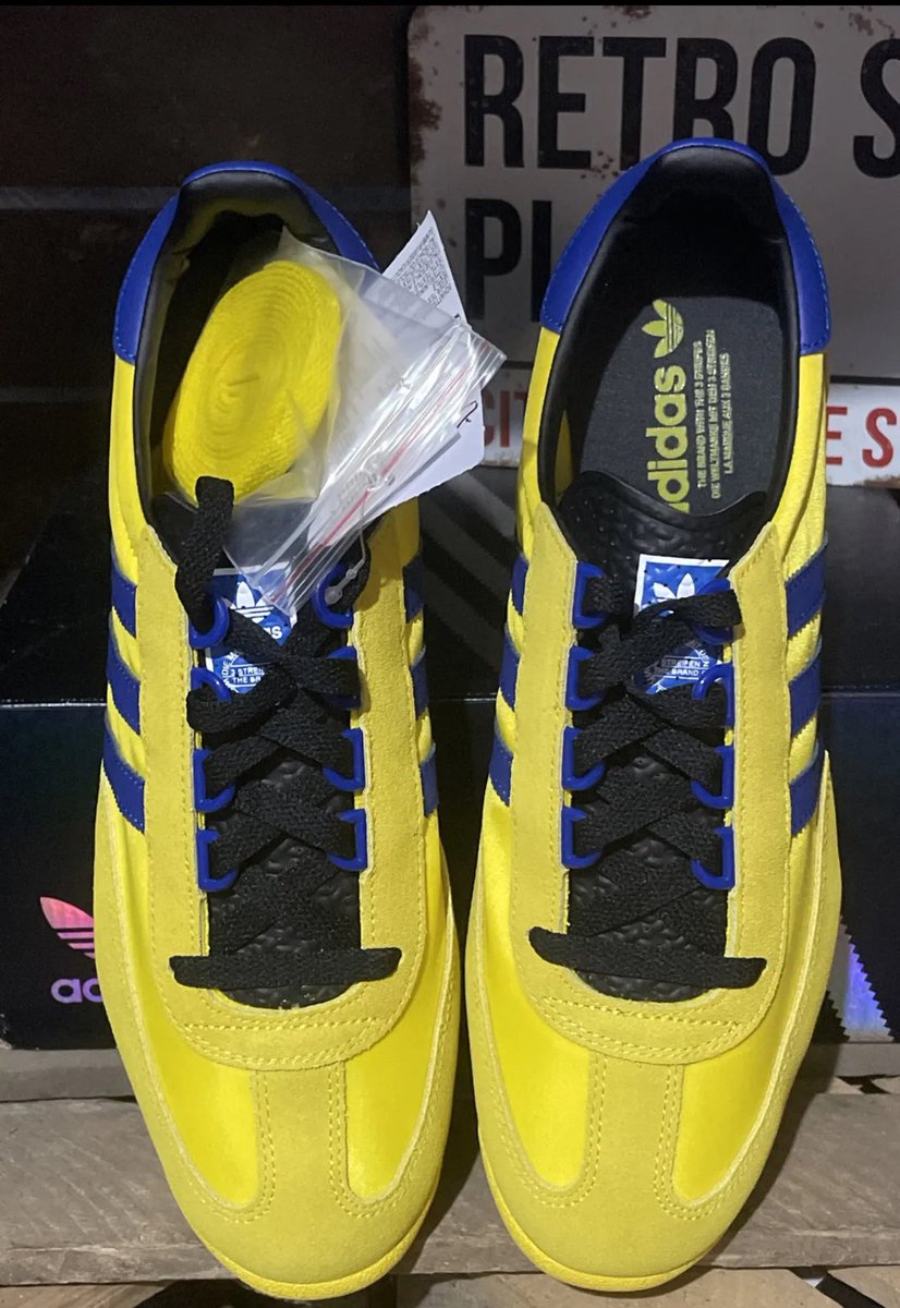 RetroSolesUK's tweet photo. For Sale:-

#Adidas #SL76

Date of Release:-  2020

UK 9.5 

Condition:- Brand New with Tags 

With OG Box:- Yes 

£85 DELIVERED 

More Photos Available 

RT Appreciated DM me if interested https://t.co/Plks178bFP