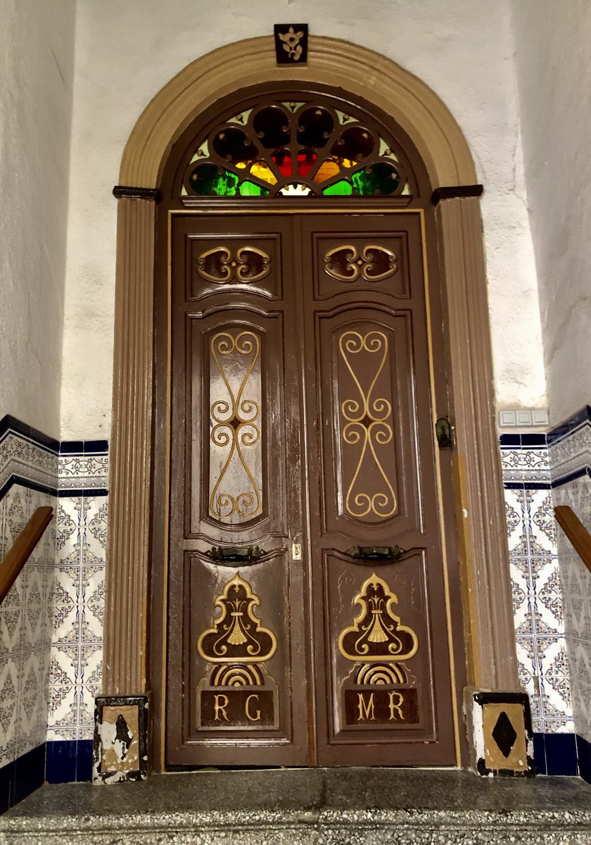 BettyBeaufor's tweet photo. #photography #Spain #españa #andalucia #Canjayar #doors #nocontextdoors #street #architecture #mypics https://t.co/vHQe5r3pz3