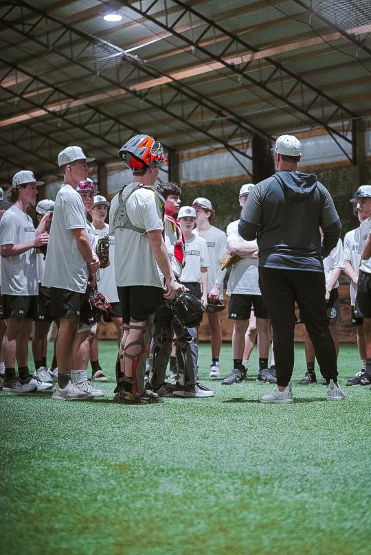 Evin Einhardt tweet media