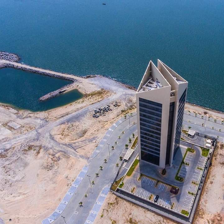 amalapolitics's tweet photo. This is not Dubai
This is not Tokyo
This is not Seoul
This is not Beijing
This is not Paris
This is Lagos,Yorubaland Nigeria. https://t.co/ICxniKro8R