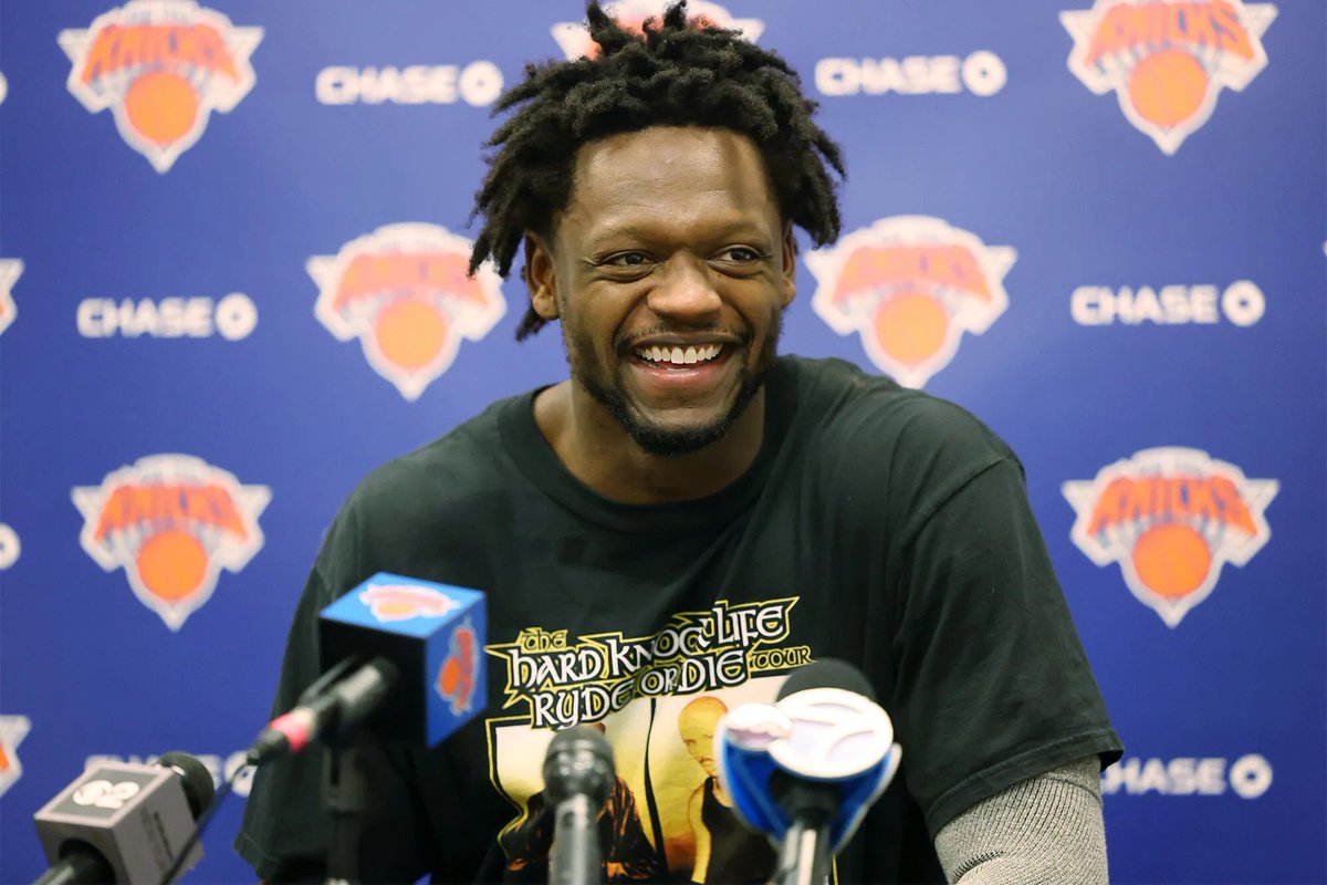 KnicksMuse's tweet photo. Julius Randle on All-Star Voting: 

“The fans who do vote for me, I appreciate it. At the end of the day, I play to win games, win basketball games. My job is to win as many games as possible, try to win the championship. I’ve always said the personal accolades, they come with all of that. That’s really not my focus.”

(Via @Krisplashed)