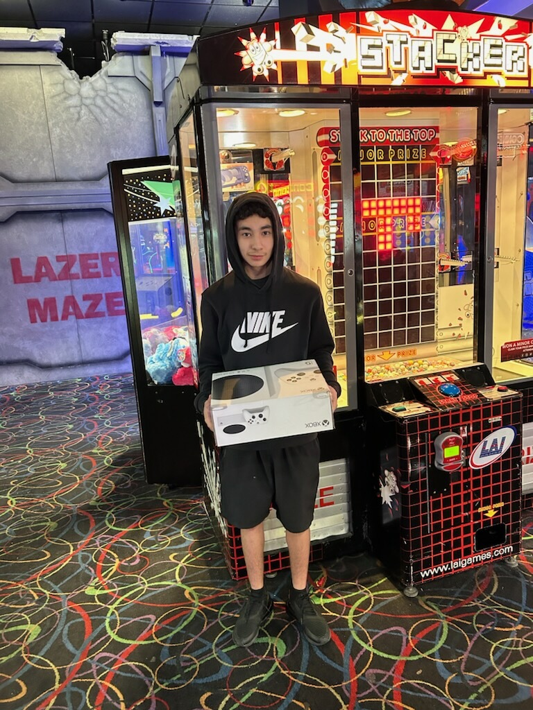 itzfamily's tweet image. New Year, New Winner!
#stacker #arcadefun