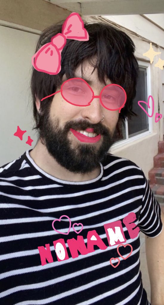 lomllmads's tweet image. new year new jake
@jakewebber (sneak peak of the new #nonames merch!!)