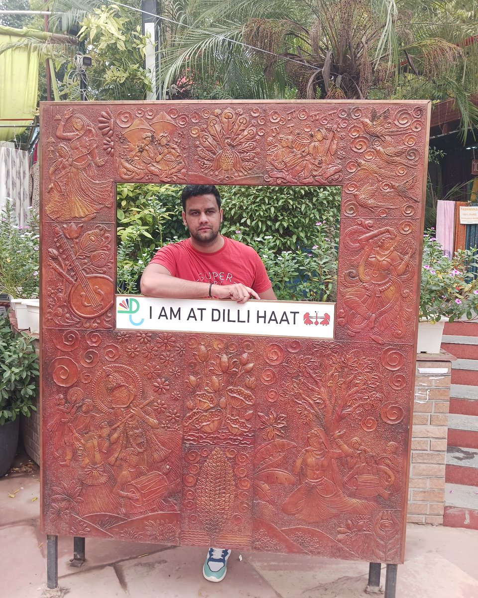 Delhi haat, Delhi, India 

#DelhiNCR #delhidays #delhitravel #delhihaat #latestpic #LatestUpdates #shobhittyagimusic