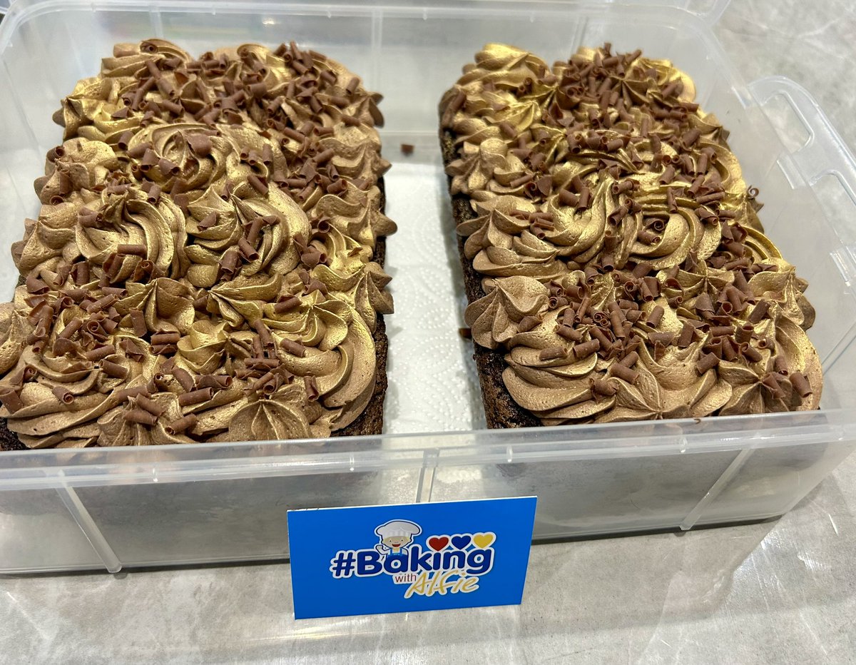 bakingwithalfie's tweet image. A selection of the cakes we made over the festive season 🎄

#BakingWithAlfie
#FestiveBakes
#CakeIsLife