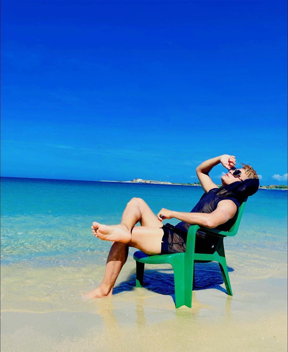 adavifa's tweet photo. Vitamina D 🌞💫 https://t.co/mXZ809cs9P
