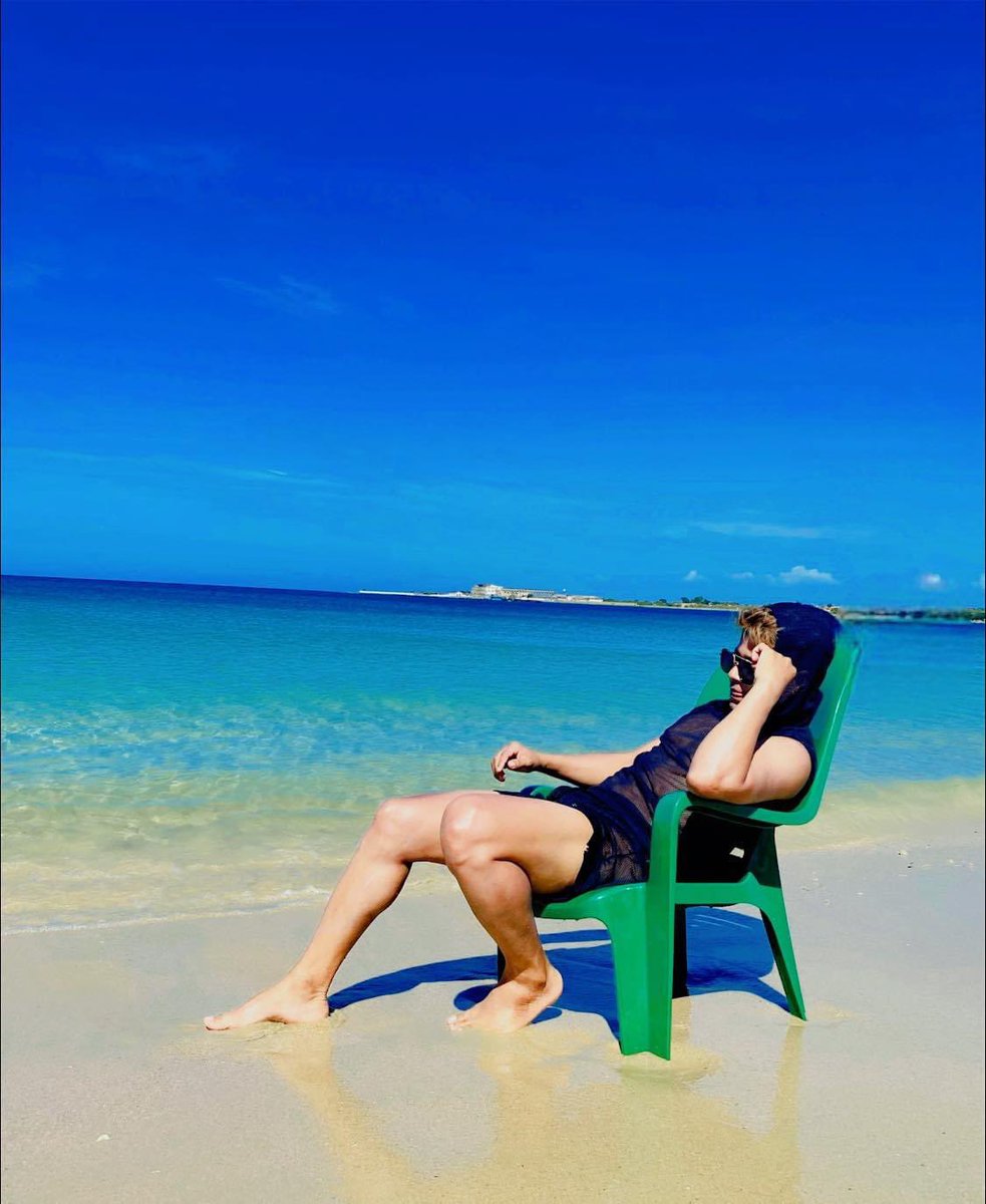 adavifa's tweet photo. Vitamina D 🌞💫 https://t.co/mXZ809cs9P