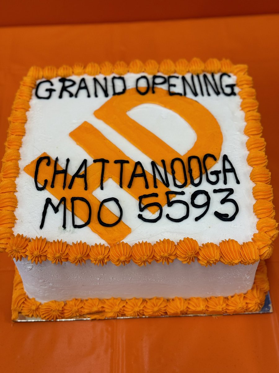 Megan_Watson55's tweet photo. Today the newest MDO 5593 has opened and I got to cut my first grand opening board! We are so excited to get started supporting the Mighty Midsouth!! @HomeDepot #HomeDepotSupplyChain #MightyMidsouth #AtlantaMarket https://t.co/7fjQGtsTFe