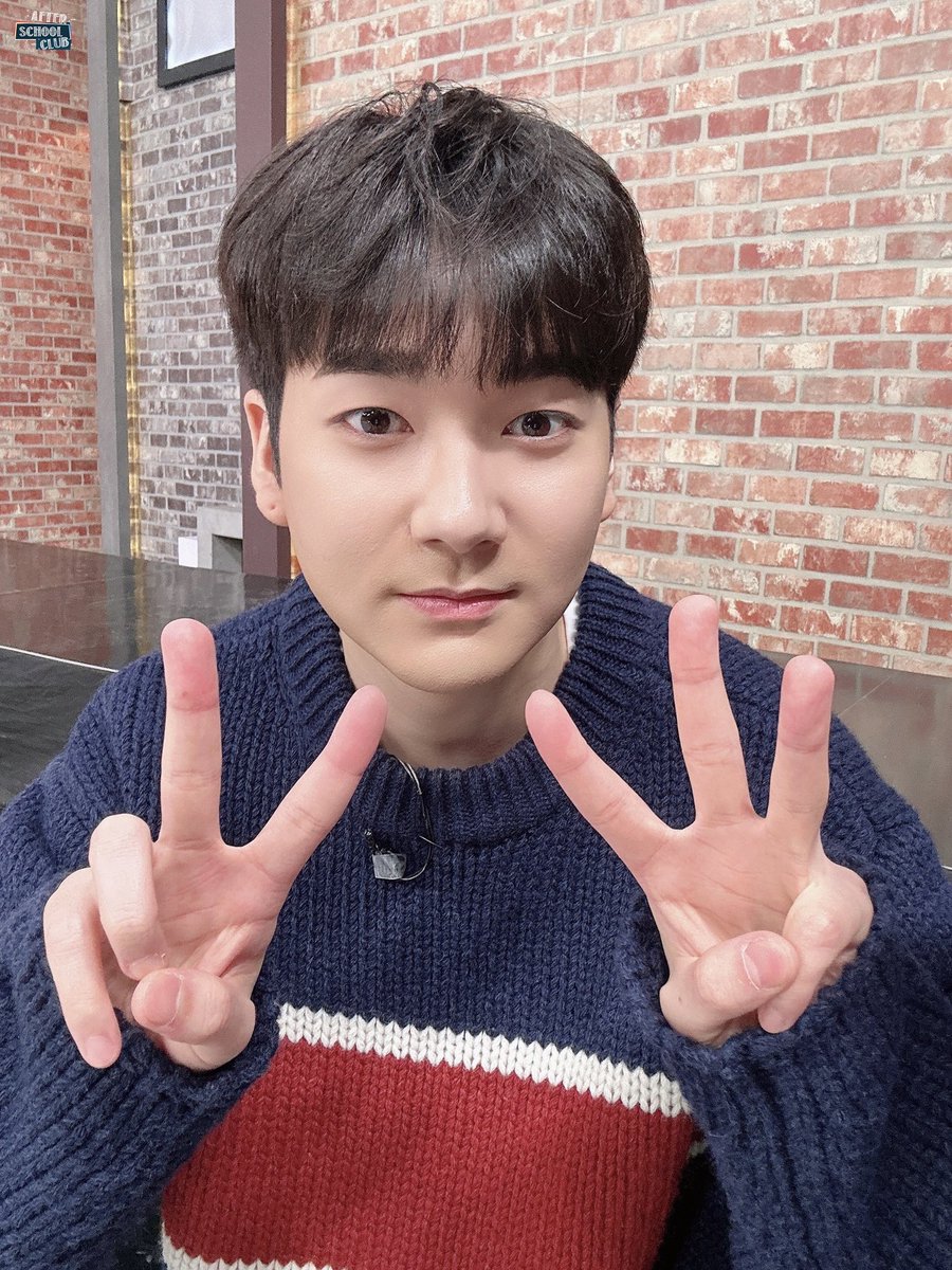 오늘의 아론🐶 tweet media
