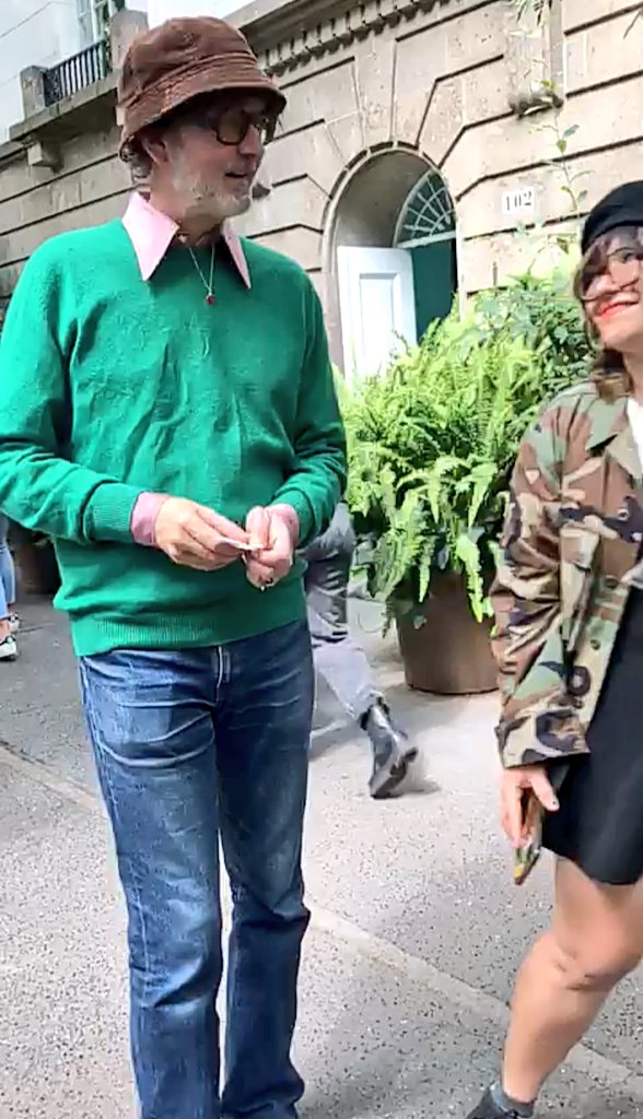 Mis-shapes✨🫧 🛼🌈🍄 tweet media