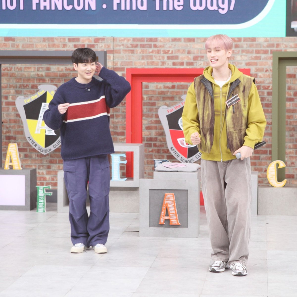 오늘의 아론🐶 tweet media