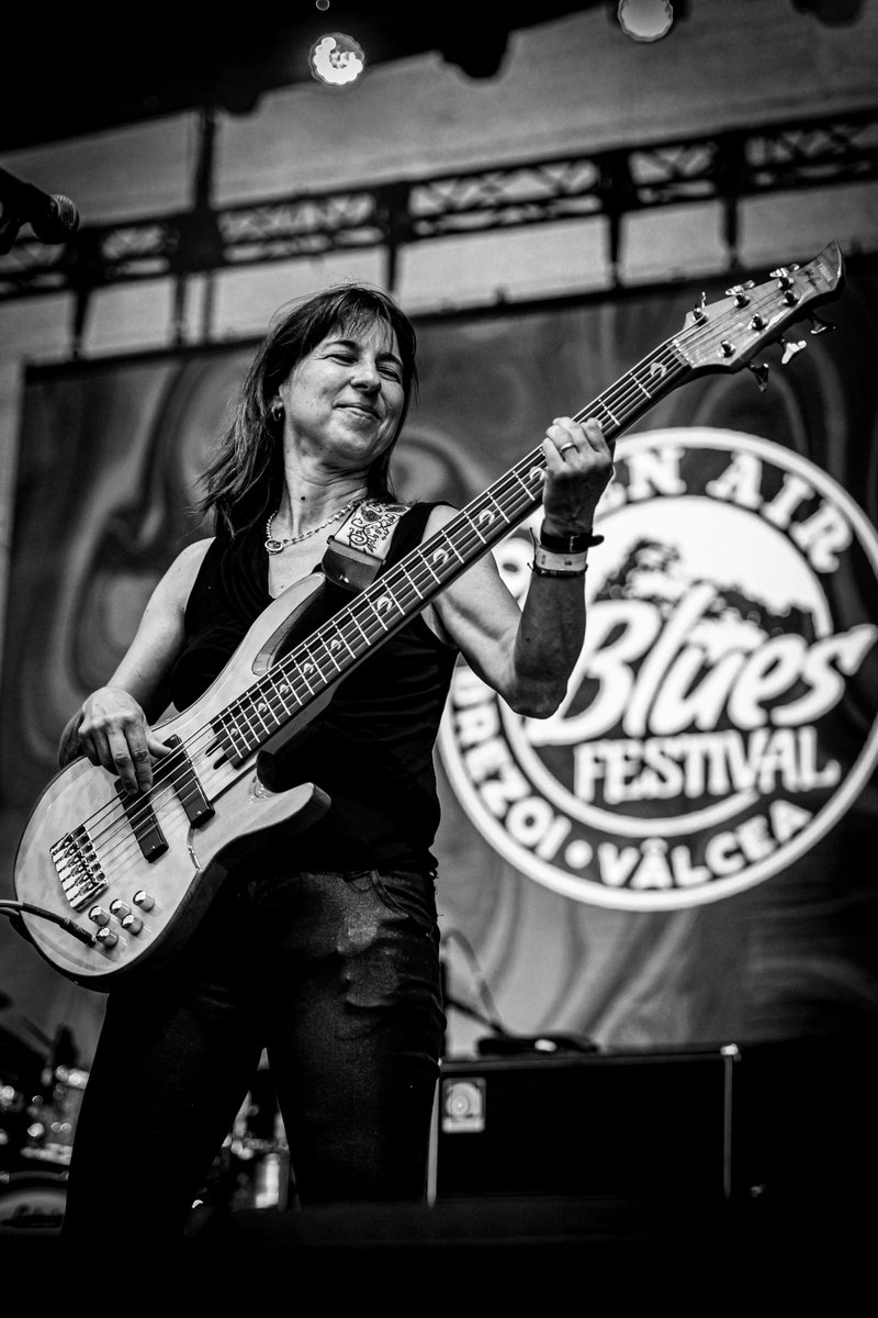 Popa_Bogdan_LD's tweet photo. Joanna Connor at Open Air Blues Festival Brezoi 2023
More 📷 at https://t.co/uRPNBkIauL
If you 👍 you can share it!
#blues #music #romania #festival #concert #live #show #band #photography #JoannaConnor #concertphotography https://t.co/5Anm5ST3ET