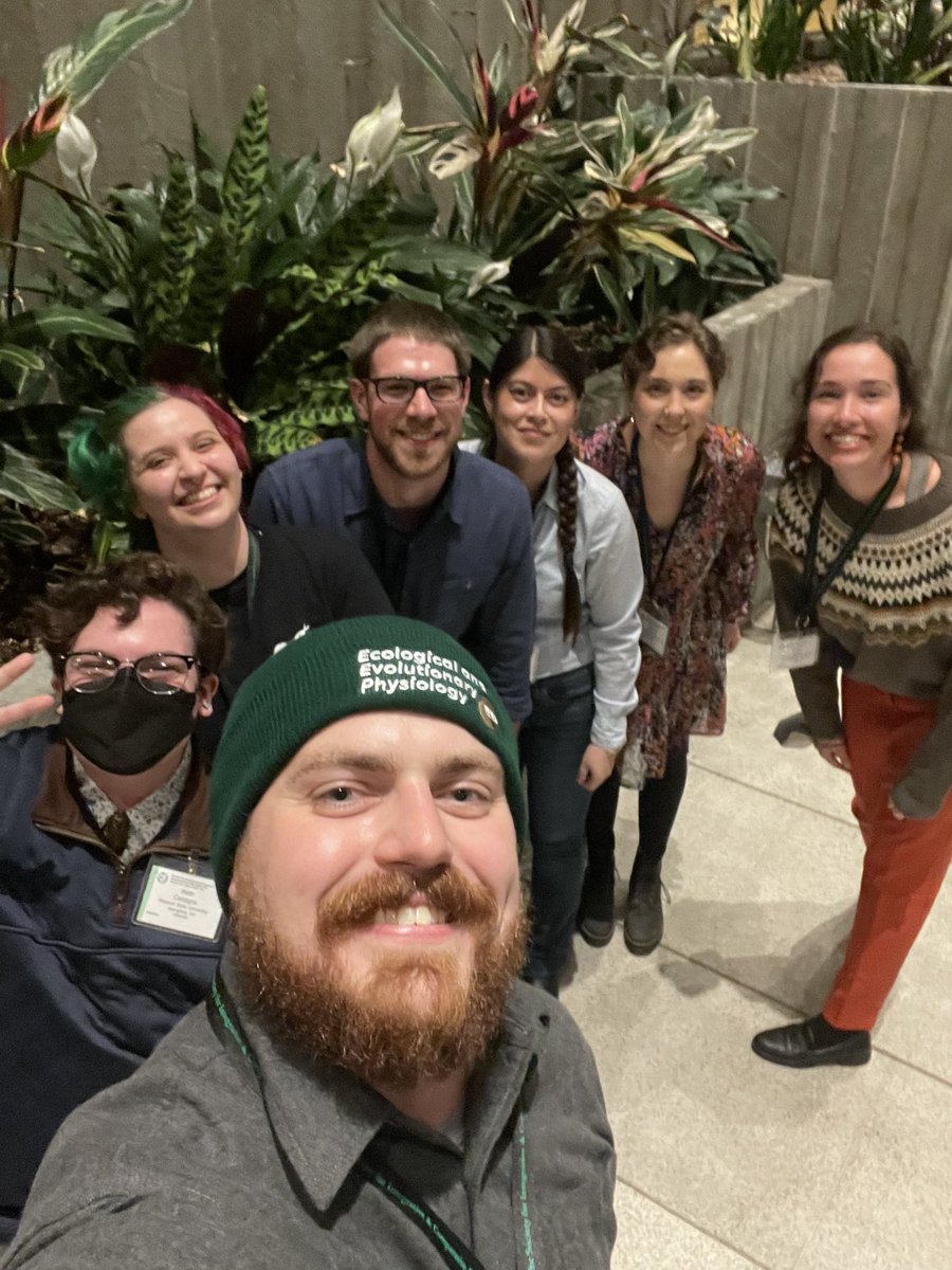 Congratulations to Maria Salazar Nicholls (<a href="/Majo_Nicholls/">Maria Jose Salazar-Nicholls</a>)—our 2024 <a href="/SICB_DAB/">SICB_DAB</a> Marlene Zuk Award winner!

And another round of applause to all of the finalists!