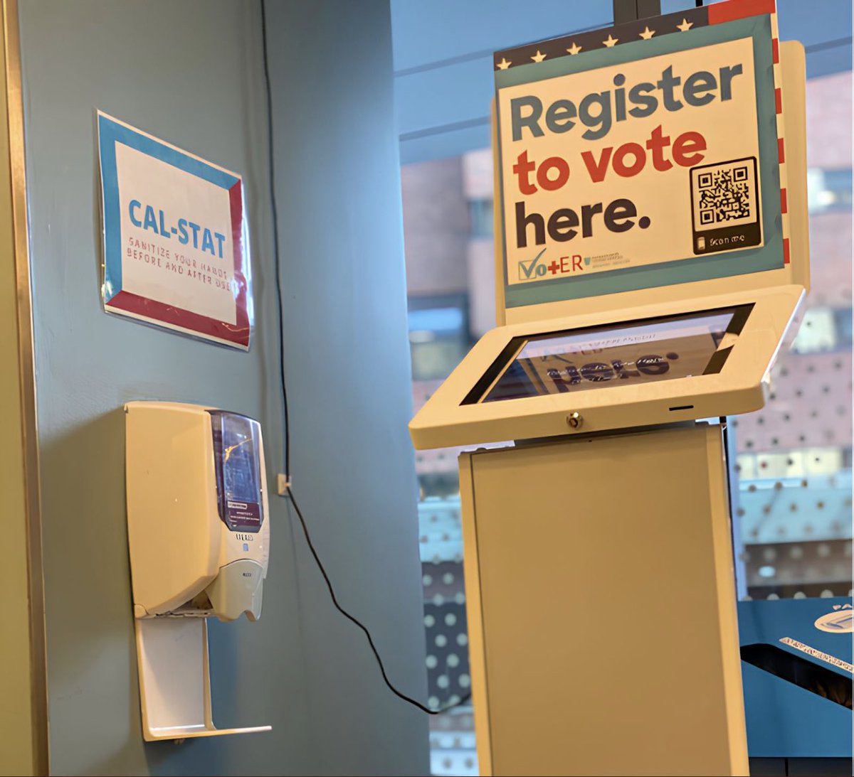 In 2019, Massachusetts General Hospital @MassGeneralEM pioneered a novel concept: a @Vot_ER_org voter registration kiosk right in its halls. Fast forward, and this fusion of healthcare and civic duty has ignited nationwide w/ partners in over 700 clinical sites.
