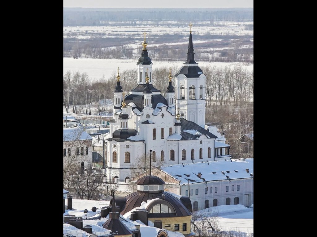 Lora020563's tweet photo. Город Тобольск. Церковь Захария и Елизаветы. Тюменская область. 
Церковь строилась почти 20 лет, в период с 1758 по 1776 годы. Проект был разработан в Санкт-Петербурге, строительством руководил опытный мастер-каменщик Андрей Городничев. https://t.co/pV6z3XuJTa