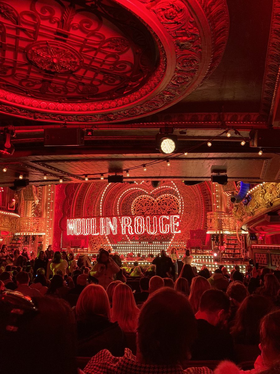 HaileyMarlowe3's tweet photo. @BraydenCreation 2 Shows in 2 Days! 🎭 Have you seen a Broadway show? If so, which?
#broadway #six #nyc #theatre #MoulinRouge #performance #moulinrougebway #sixbway https://t.co/8ldMsDbqN1